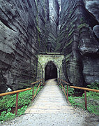 Brána do skal