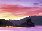 Krvavý východ nad Eilean Donan